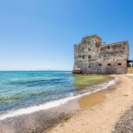 Rossini Fronte Mare Apartment Follonica